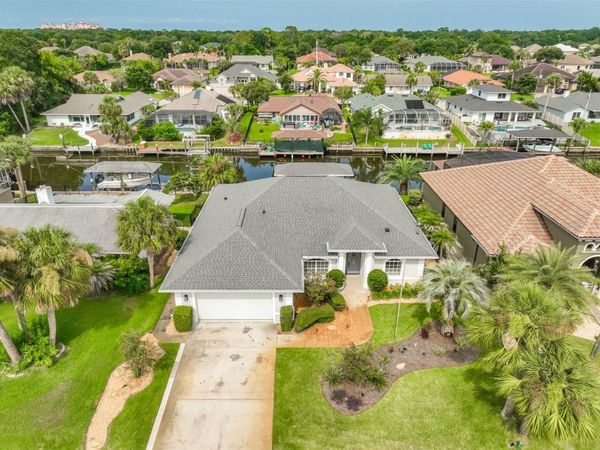 16 CLERMONT COURT , PALM COAST, FL 32137