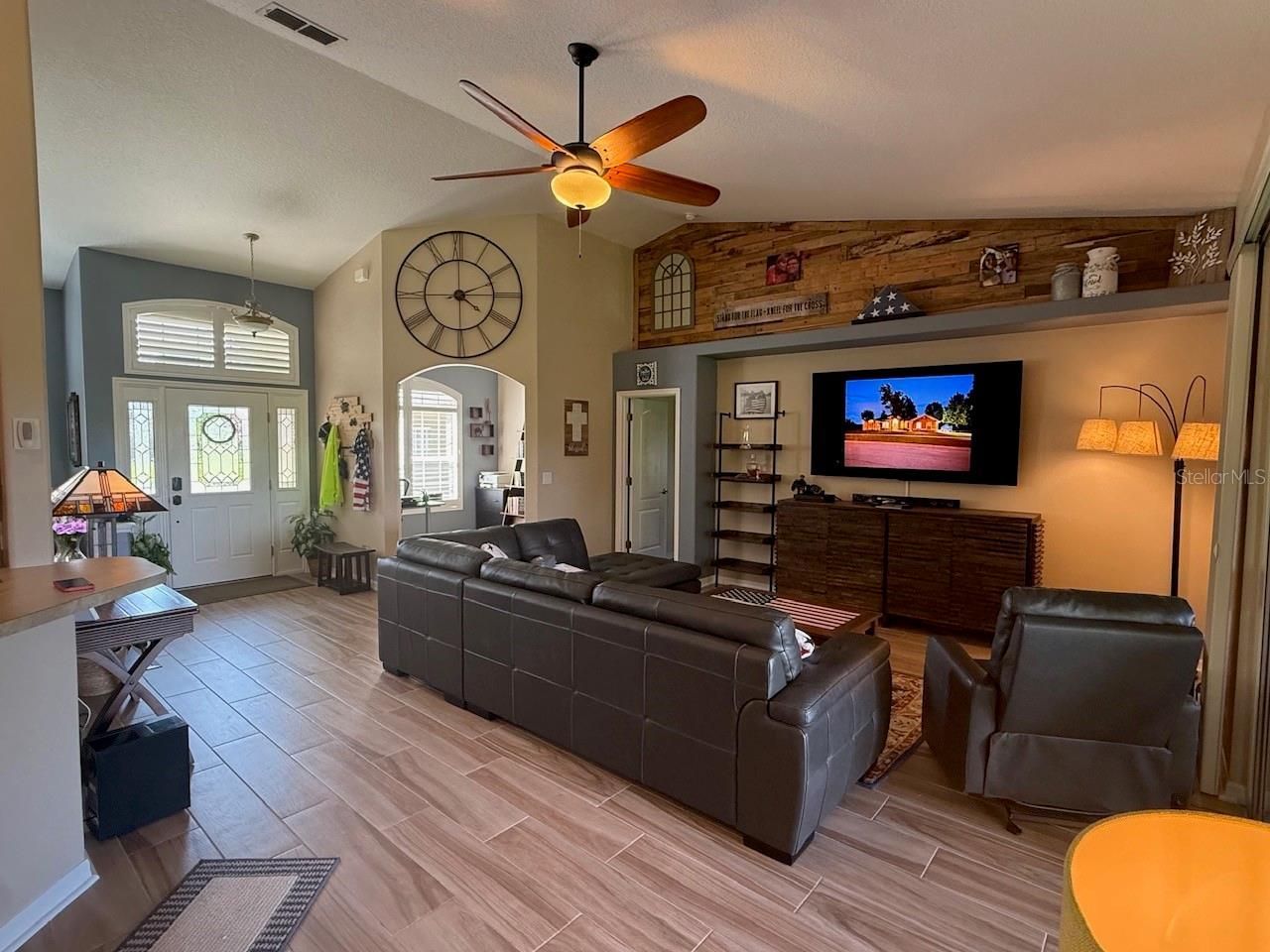 12734 Colonnade Circle, Clermont, FL 34711 Photo