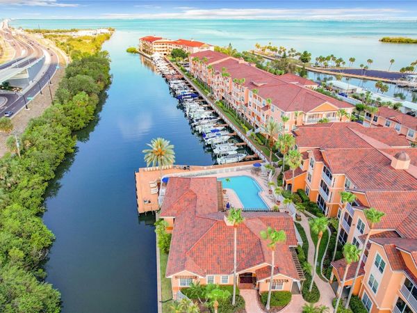 5000 CULBREATH KEY WAY , Unit 4-306, TAMPA, FL 33611
