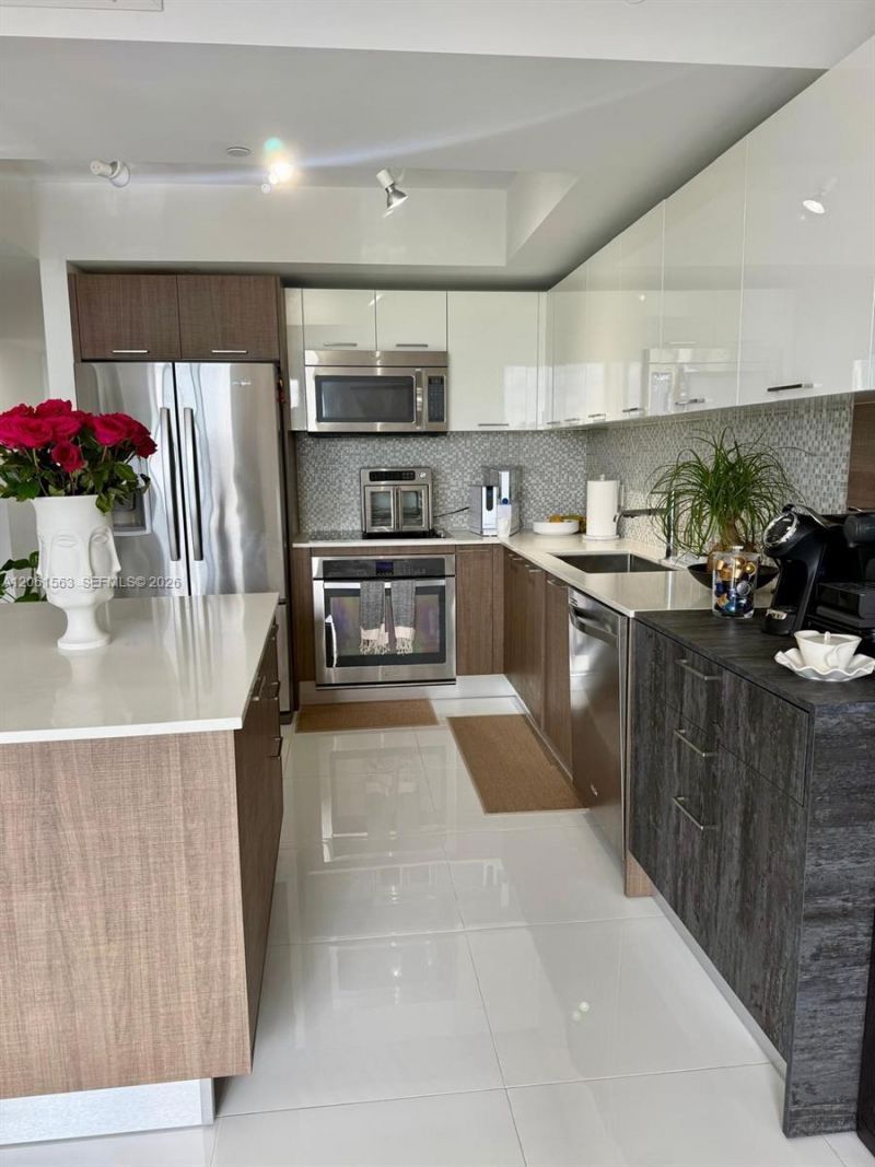 5252 NW 85th Ave, Unit 1404, Doral, FL 33166 Photo