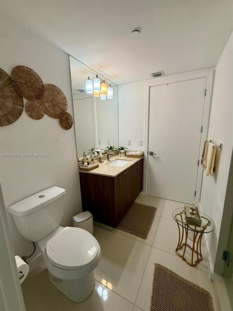5252 NW 85th Ave, Unit 1404, Doral, FL 33166 Photo