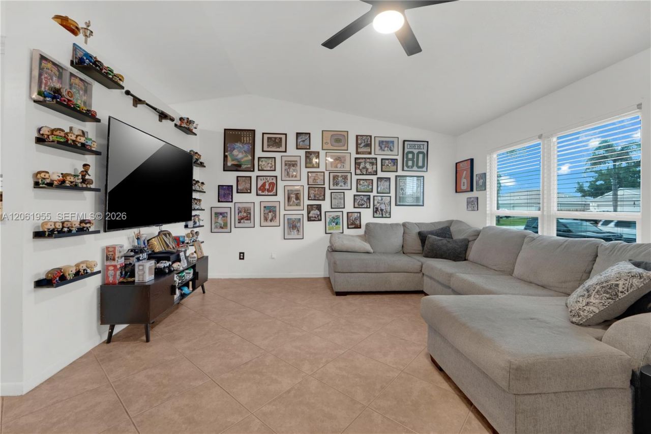 1718 SW Mcallister Ln, Port Saint Lucie, FL 34953 Photo