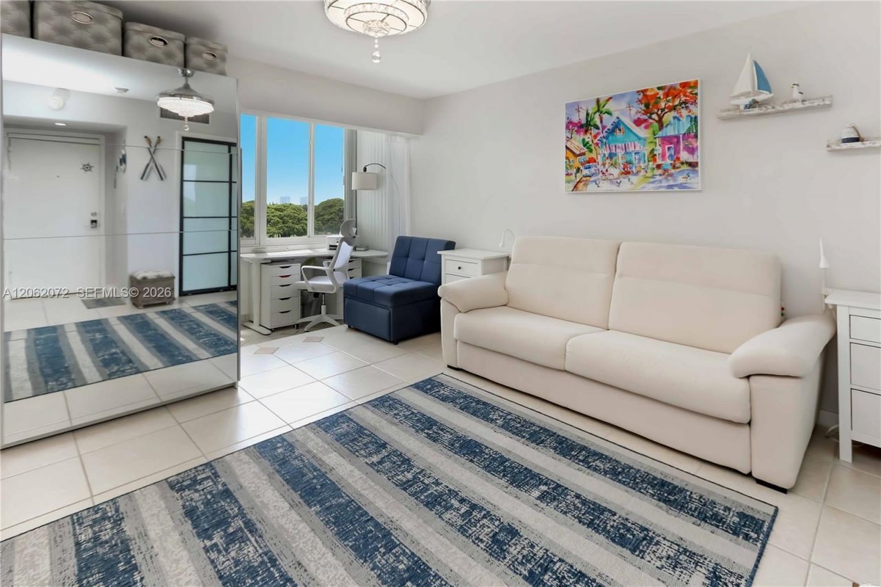 1700 Pierce St , Unit 703, Hollywood, FL 33020 Photo