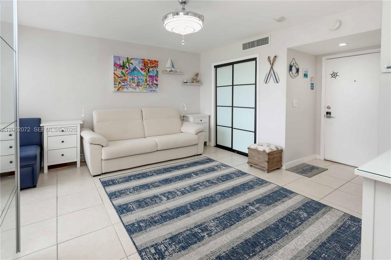 1700 Pierce St , Unit 703, Hollywood, FL 33020 Photo