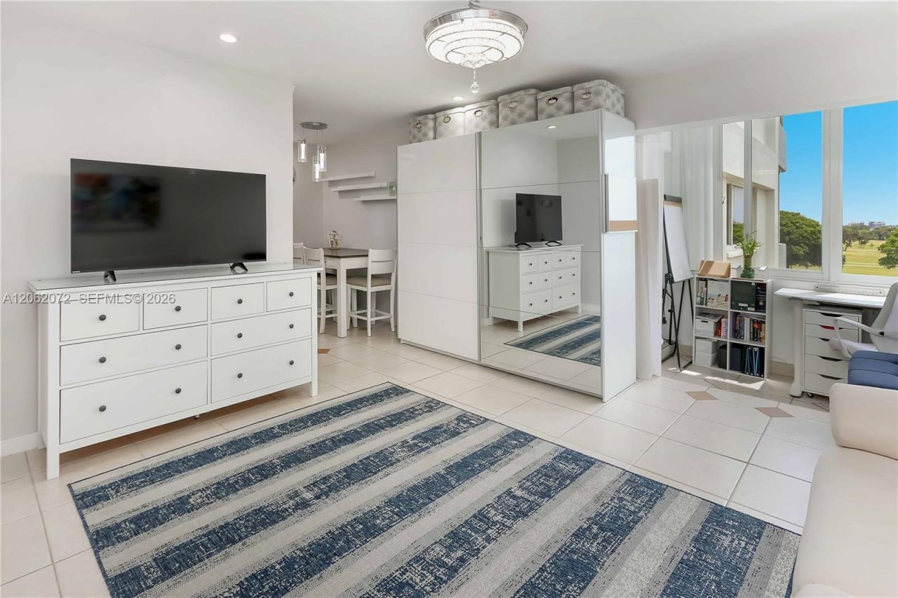 1700 Pierce St , Unit 703, Hollywood, FL 33020 Photo
