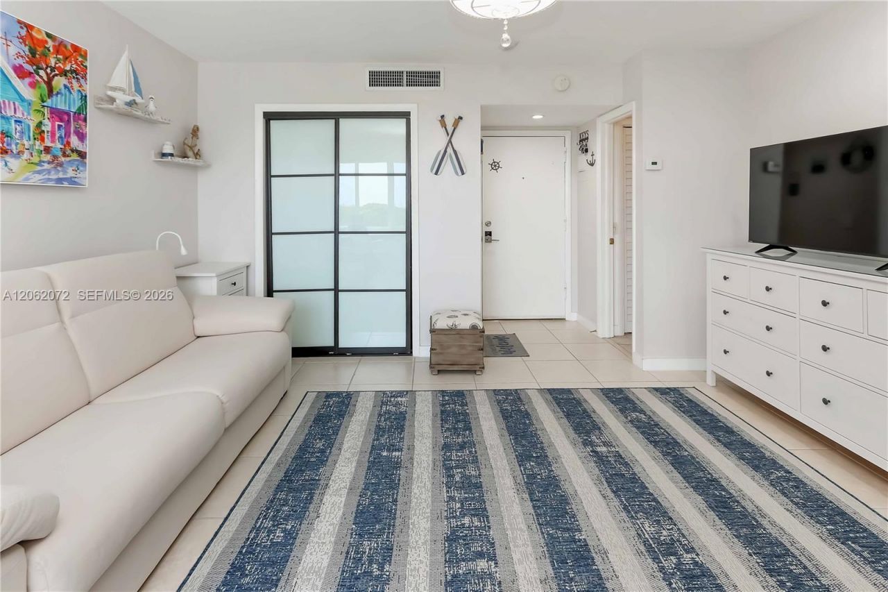 1700 Pierce St , Unit 703, Hollywood, FL 33020 Photo