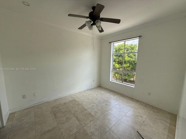 7420 W 20th Ave , Unit 355, Hialeah, FL 33016