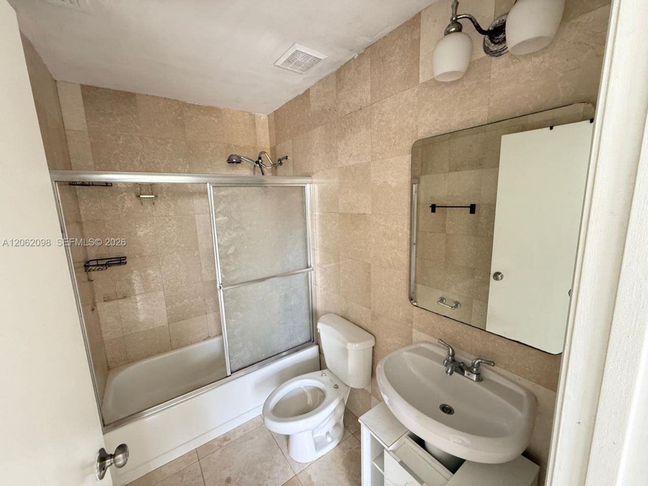 7420 W 20th Ave , Unit 355, Hialeah, FL 33016 Photo