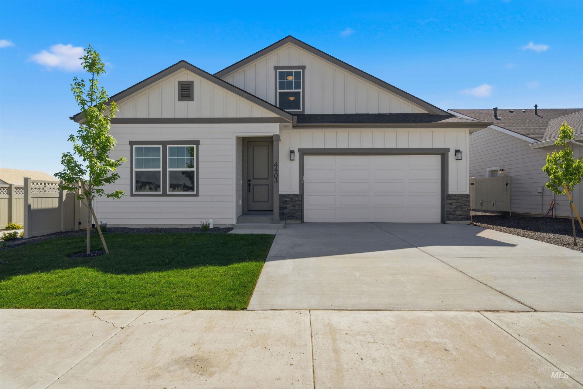 631 Dunmore Ave, Middleton, ID 83644 Main Photo