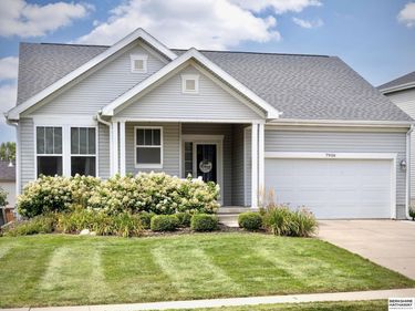 7906 N 152nd Street, Bennington, NE 68007