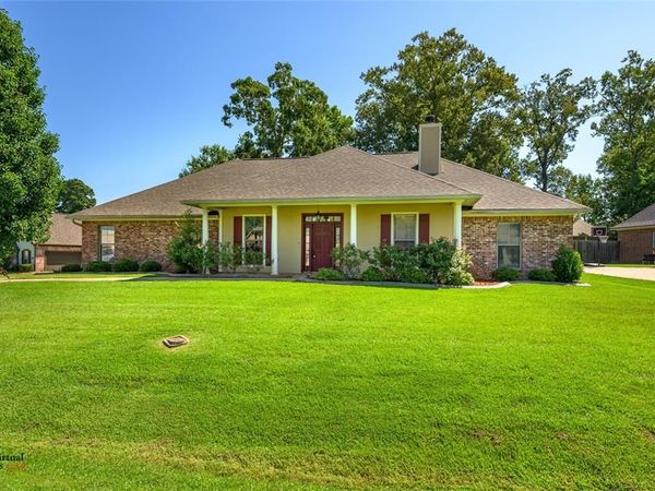 1855 Sparrow Ridge, Haughton, LA 71037