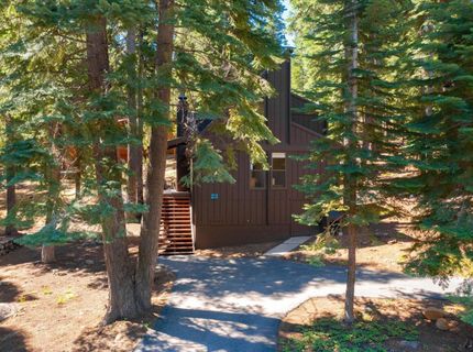 1313 Indian Hills, Truckee, CA 96161 Photo