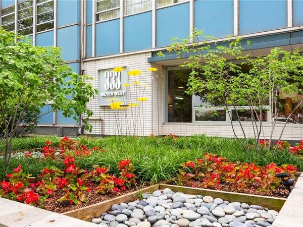 333 W Meyer Boulevard, Unit 712, Kansas City, MO 64113