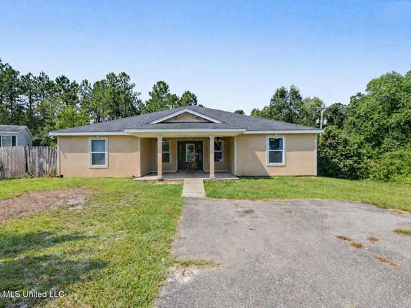 18331 Lesli's Lane, Saucier, MS 39574
