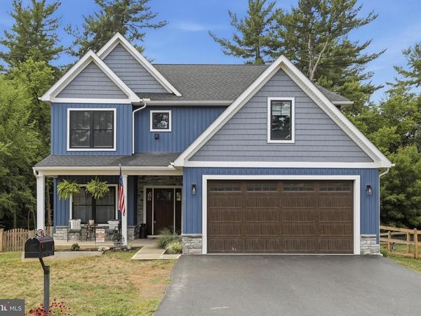 10823 HERSHEY DRIVE , WILLIAMSPORT, MD 21795