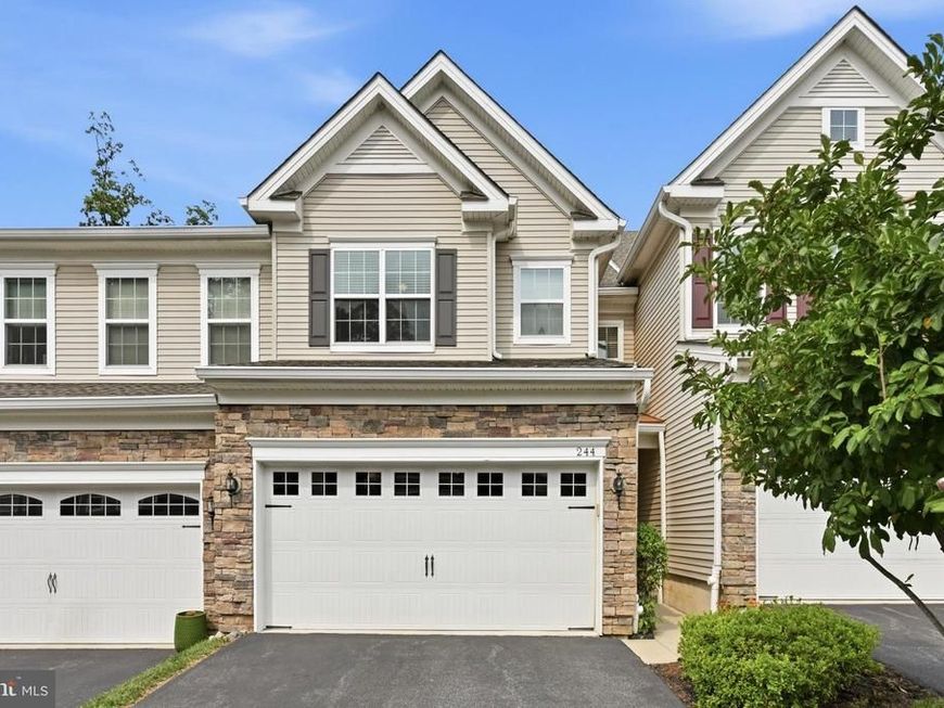 244 Clermont Drive, Newtown Square, PA 19073 Main Photo