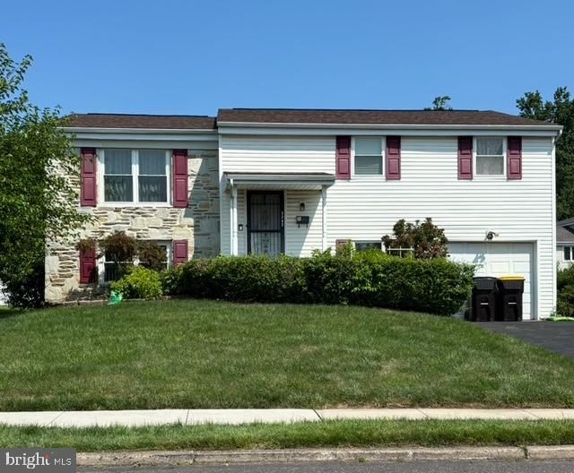 3242 PARKVIEW DRIVE, BENSALEM, PA 19020