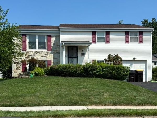 3242 PARKVIEW DRIVE, BENSALEM, PA 19020