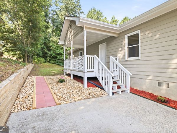 188 Poplar Street, Buford, GA 30518