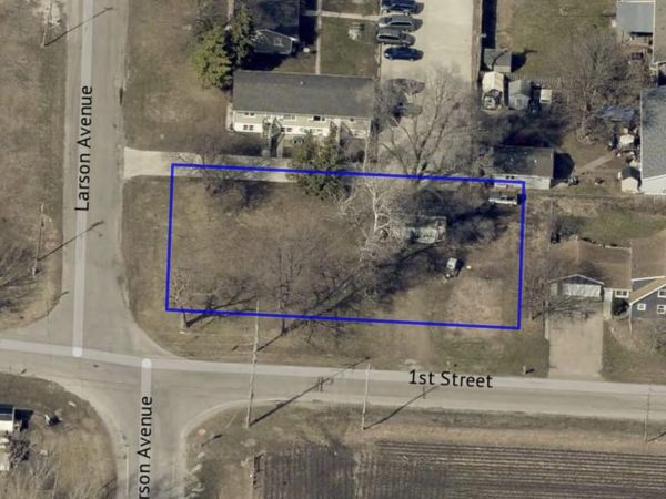 104 Larson Avenue, Story City, IA 50248