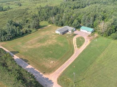 37981 Southfork Road, Hinckley, MN 55037
