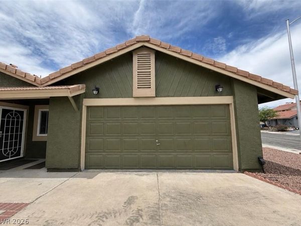 8913 Torcello Drive , Las Vegas, NV 89117