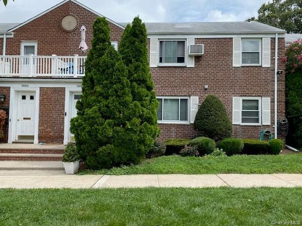 255-34 74th Avenue, Unit G-1, Glen Oaks, NY 11004