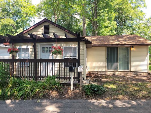12779 Elton Street NE, Gowen, MI 49326