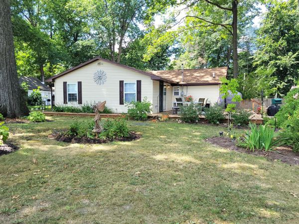 12779 Elton Street NE, Gowen, MI 49326