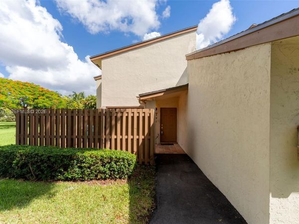 11411 SW 109th Rd , Unit 50Y, Miami, FL 33176