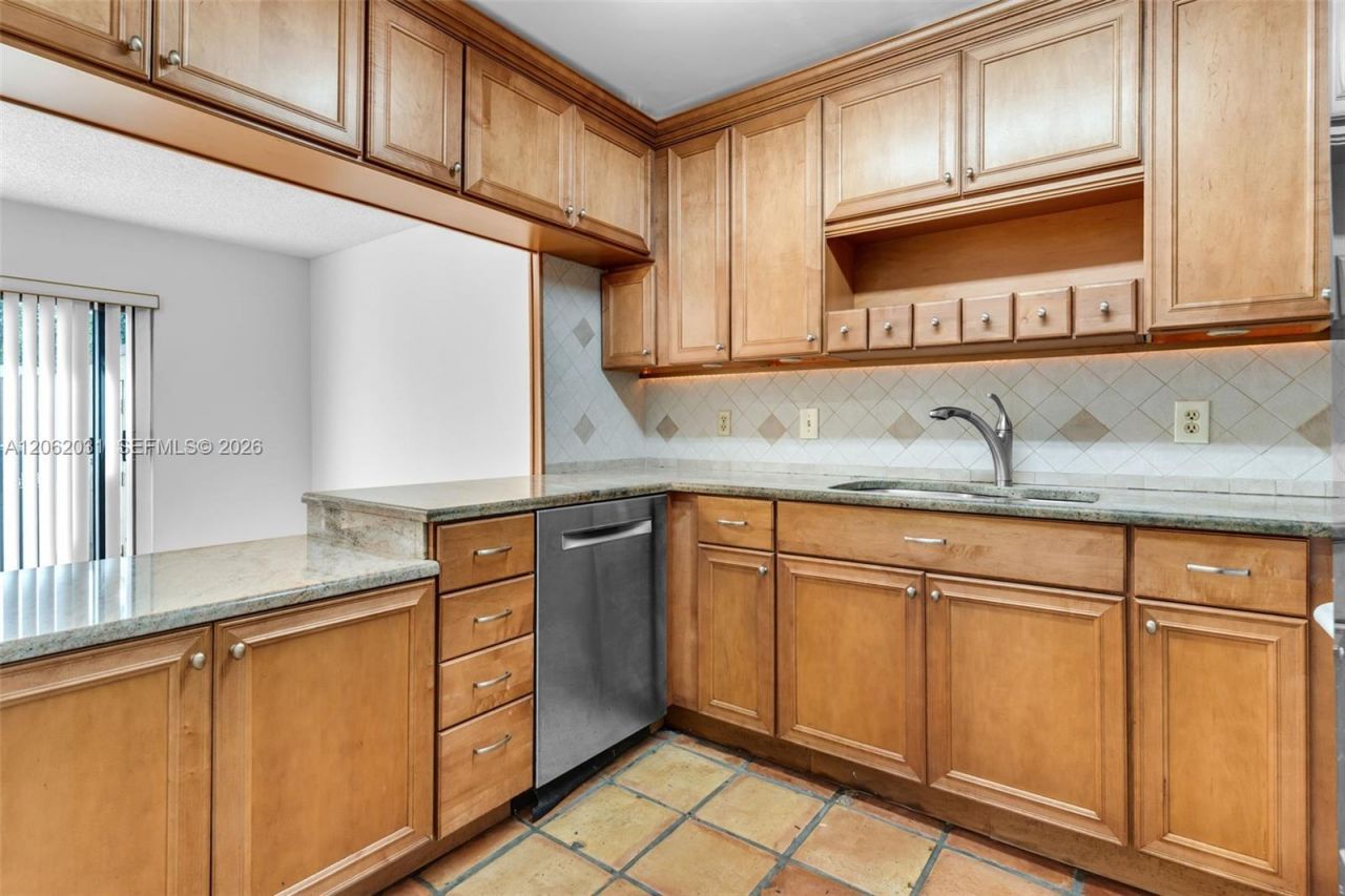 11411 SW 109th Rd , Unit 50Y, Miami, FL 33176 Photo