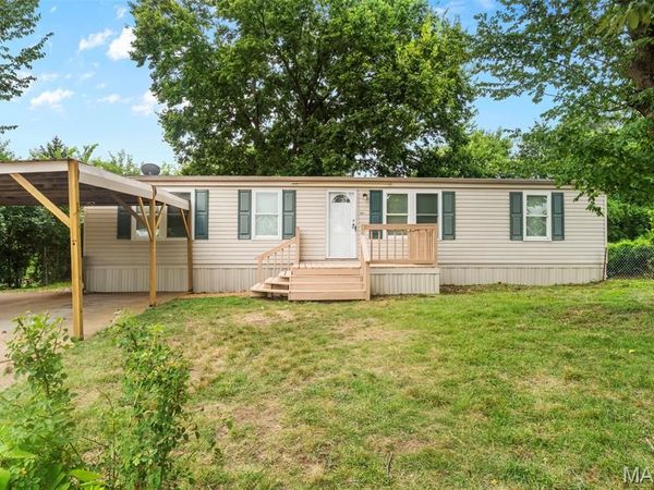 201 Arborview Drive , Villa Ridge, MO 63089