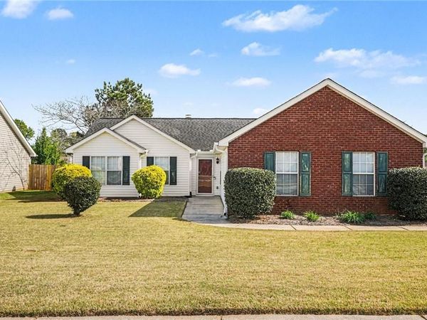 2305 Sugarleaf Trail, Hampton, GA 30228