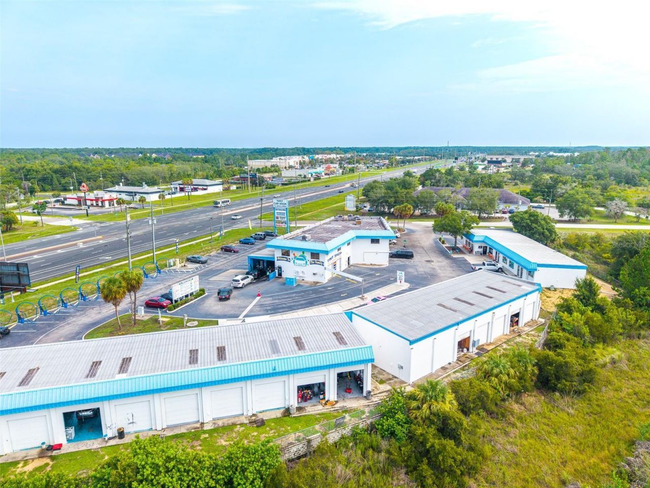 1108 Commercial Way , Spring Hill, FL 34606 Photo