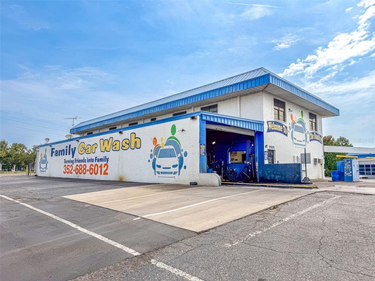 1108 Commercial Way , Spring Hill, FL 34606 Photo