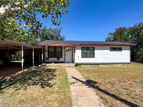 1207 Taylor Avenue , Rule, TX 79547