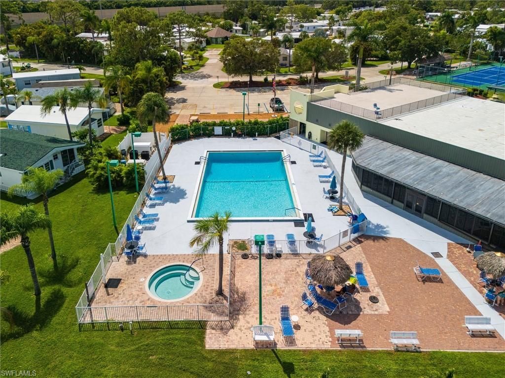 10753 Yellow Rail Cir, Estero, FL 33928 Photo