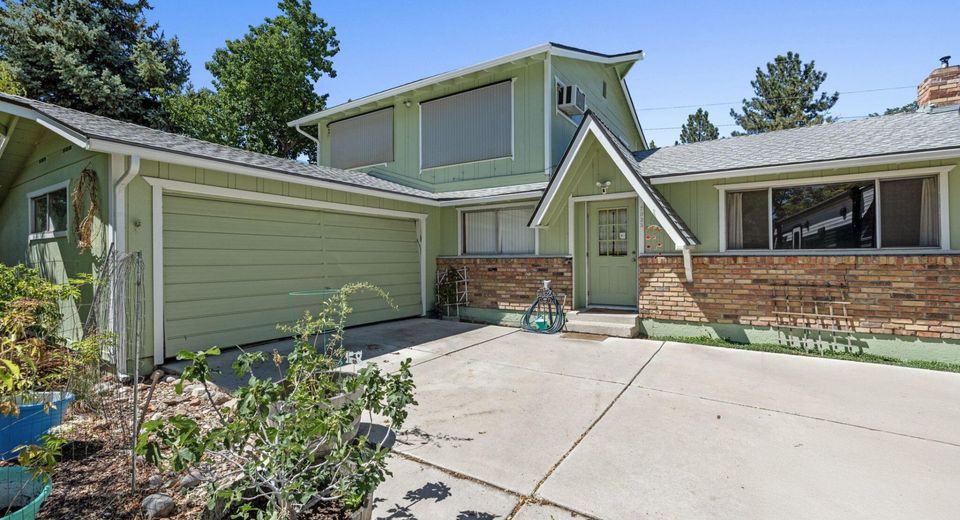 2035 Carlin Street, Reno, NV 89503 Photo