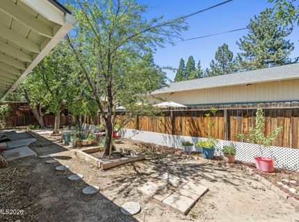 2035 Carlin Street, Reno, NV 89503 Photo
