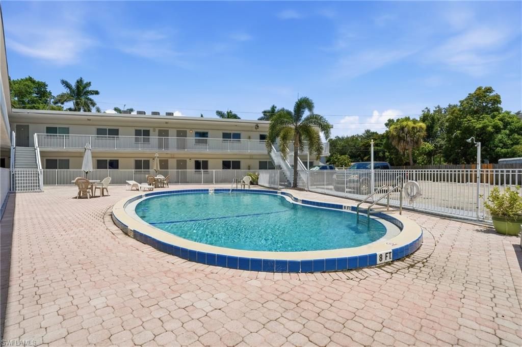 2590 1st St , Unit 202, Fort Myers, FL 33901 Photo