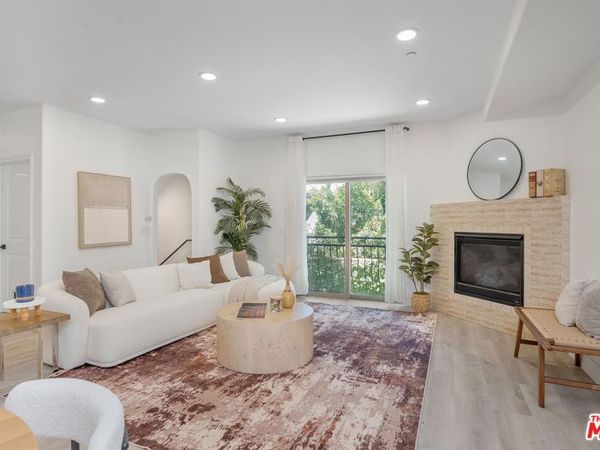 5737 Camellia Avenue, Unit 118, North Hollywood, CA 91601