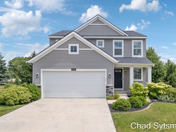 7632 Lima Drive SW, Byron Center, MI 49315