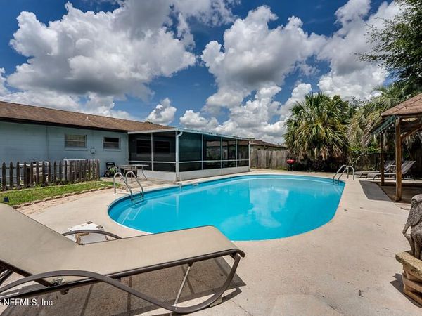 6105 TOYOTA Drive, Jacksonville, FL 32244