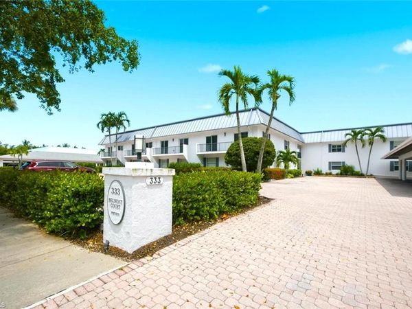 333 Harbour DR, Unit 209, NAPLES, FL 34103