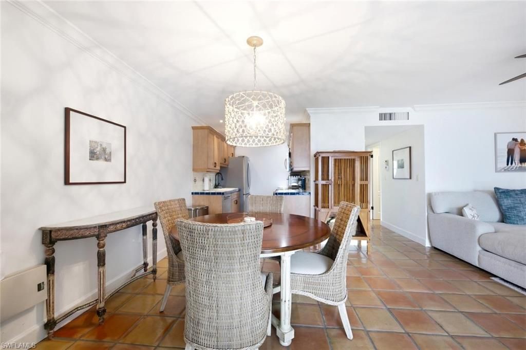 333 Harbour Dr, Unit 209, Naples, FL 34103 Photo
