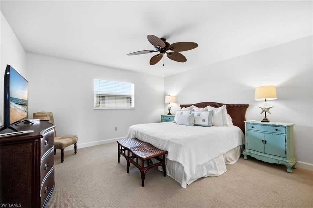 333 Harbour Dr, Unit 209, Naples, FL 34103 Photo
