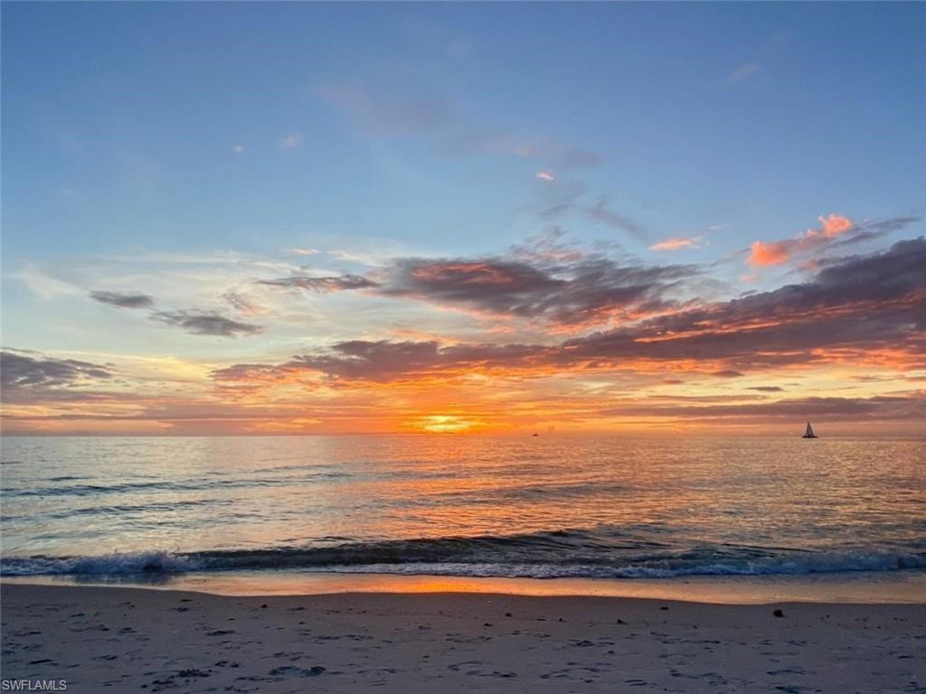 333 Harbour Dr, Unit 209, Naples, FL 34103 Photo