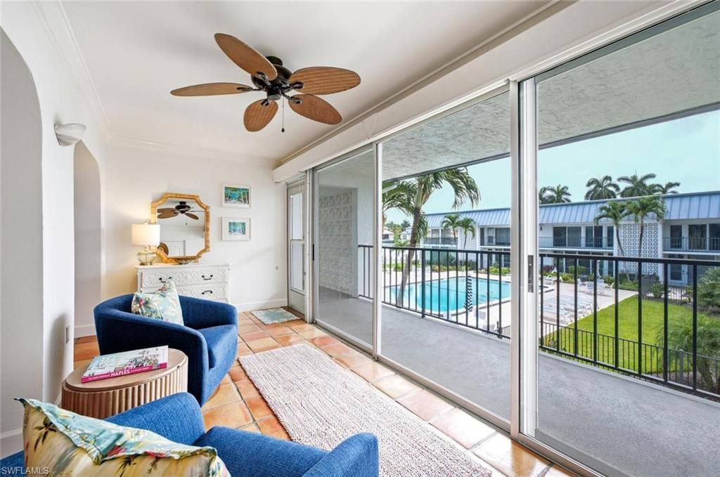 333 Harbour Dr, Unit 209, Naples, FL 34103 Photo