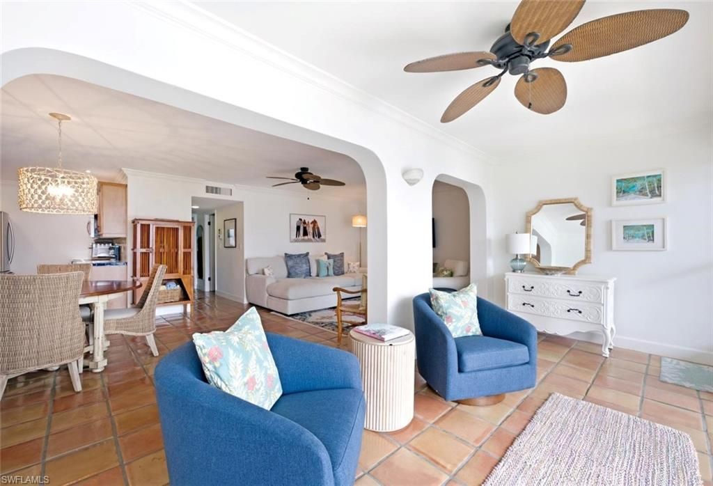 333 Harbour Dr, Unit 209, Naples, FL 34103 Photo