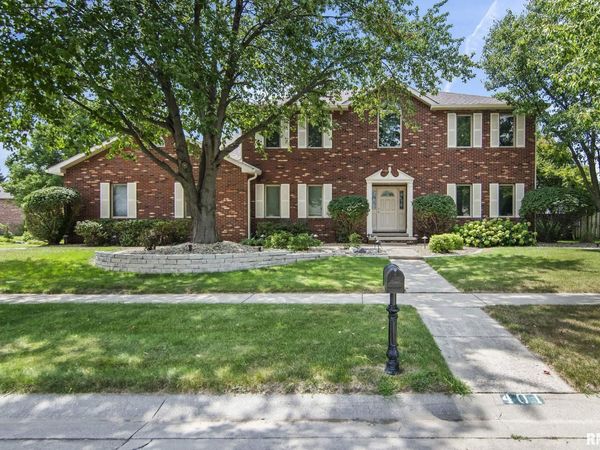 401 Colbrook Drive, Springfield, IL 62702